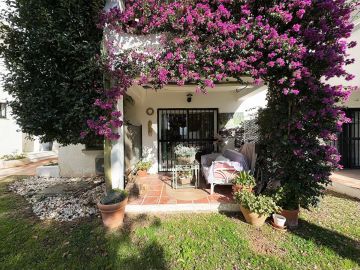 https://cdn.resales-online.com/public/e24h25ebz0/properties/e93dd6d4d99611ef8ce602e0405b089b/w1200/2-5bd7b9d04b45e33852eaf0ec6670150d.jpg?v=1737669562