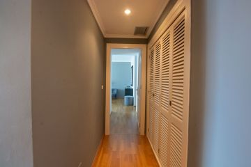 https://cdn.resales-online.com/public/sb5m6pabs6/properties/f8803aaed8d911ef8ce602e0405b089b/w1200/17-dd5fcd4f0eb487dfa3803f7e20814c0e.jpg?v=1737828113