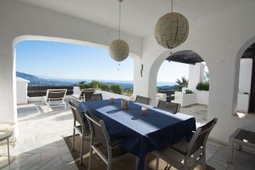 https://cdn.resales-online.com/public/sb5m6pabs6/properties/f8803aaed8d911ef8ce602e0405b089b/w1200/23-79897b85162c6a486c7a4d1eb46924dd.jpg?v=1737828113