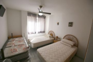 https://cdn.resales-online.com/public/mtaumpncpn/properties/078717b7dd6311ef8ce602e0405b089b/w1200/8-e64a9055bba3e77ac8aca3b893cdf826.jpg?v=1738063971