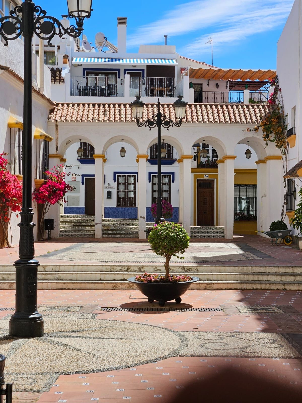 https://cdn.resales-online.com/public/z3cjx8yp8n/properties/fb84aa93dd6111ef8ce602e0405b089b/w1200/1-7980e48d732b6fc85c14b43b94d2aa54.jpg?v=1738066301