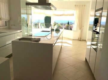 https://cdn.resales-online.com/public/c5qxxwzfkp/properties/e226f4187bd411ee8fbe0217bc231ef4/w1200/25-45e7a00e8ada30030040e20a35fbccfd.jpg?v=1738149855