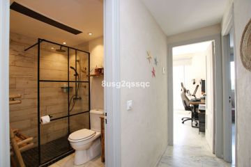 https://cdn.resales-online.com/public/8usg2qssqc/properties/d52315e2deef11ef8ce602e0405b089b/w1200/39-a493fe9149752455d4aa759b42ca0ea1.jpg?v=1738235318