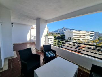 https://cdn.resales-online.com/public/5esv79q6h5/properties/a93a36ede2ec11ef8ce602e0405b089b/w1200/2-5bd7b9d04b45e33852eaf0ec6670150d.jpg?v=1738673854