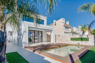 https://cdn.resales-online.com/public/y2bix7xo8m/properties/cf60243ee2ba11ef8ce602e0405b089b/w1200/1-7980e48d732b6fc85c14b43b94d2aa54.jpg?v=1738651344