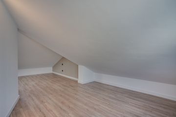 https://cdn.resales-online.com/public/y2bix7xo8m/properties/cf60243ee2ba11ef8ce602e0405b089b/w1200/29-7c2f312881aea9bbe9ddaeb9640e2c9a.jpg?v=1738651344