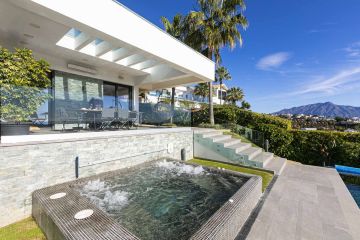 https://cdn.resales-online.com/public/mf919c1vse/properties/4a25f815dee111ef8ce602e0405b089b/w1200/23-79897b85162c6a486c7a4d1eb46924dd.jpg?v=1738669977