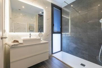https://cdn.resales-online.com/public/mf919c1vse/properties/4a25f815dee111ef8ce602e0405b089b/w1200/47-b3a03718b4ecea17fd5585e425dce0e2.jpg?v=1738669977
