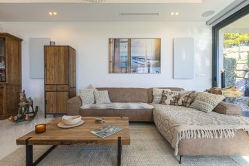 https://cdn.resales-online.com/public/mf919c1vse/properties/4a25f815dee111ef8ce602e0405b089b/w1200/6-241328e1bcc9c0d8ce1222beb6c967a8.jpg?v=1738669977