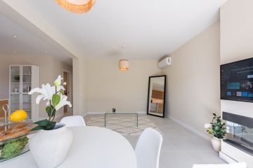 https://cdn.resales-online.com/public/d7syzy2hmr/properties/e58155bfe45311ef8ce602e0405b089b/w1200/6-241328e1bcc9c0d8ce1222beb6c967a8.jpg?v=1738827045
