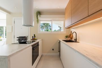 https://cdn.resales-online.com/public/d7syzy2hmr/properties/e58155bfe45311ef8ce602e0405b089b/w1200/9-467d0cee5b725f3ef65f102a0c2e69c0.jpg?v=1738827045