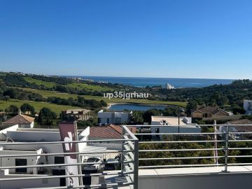 https://cdn.resales-online.com/public/up35jgrhau/properties/313c5effe87811ef8ce602e0405b089b/w1200/1-7980e48d732b6fc85c14b43b94d2aa54.jpg?v=1739282543
