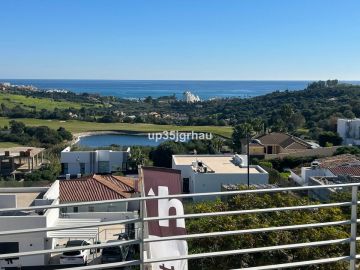 https://cdn.resales-online.com/public/up35jgrhau/properties/313c5effe87811ef8ce602e0405b089b/w1200/7-aa4cc561180b369757c0bb4af9886cd3.jpg?v=1739282543