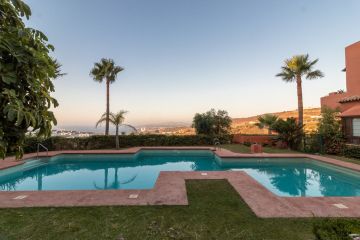 https://cdn.resales-online.com/public/14ldb8jhxc/properties/70da009ae70f11ef8ce602e0405b089b/w1200/42-3aa90f523689fc5a59d5d37badfe1b6f.jpg?v=1739296438