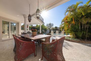 https://cdn.resales-online.com/public/pg5ce1tdbg/properties/96171b0cdcac11ef8ce602e0405b089b/w1200/13-5fd73dea700db77384c091ca9818b1a9.jpg?v=1739167637