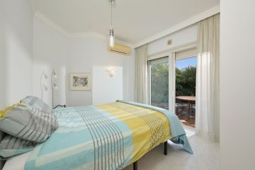 https://cdn.resales-online.com/public/pg5ce1tdbg/properties/96171b0cdcac11ef8ce602e0405b089b/w1200/41-0bdc8f07789df4609410591d8ac779d9.jpg?v=1739167637