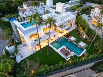 https://cdn.resales-online.com/public/46g3vfh9rc/properties/2a4643c9732711ef9d2d0217bc231ef4/w1200/33-f37a7fab00fce6ff6b895520b67d6d6d.jpg?v=1726383352