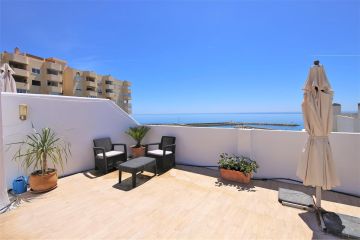 https://cdn.resales-online.com/public/mtaumpncpn/properties/afa476f4ecf311ef8cfb02e0405b089b/w1200/1-7980e48d732b6fc85c14b43b94d2aa54.jpg?v=1739775283
