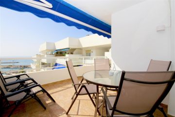 https://cdn.resales-online.com/public/mtaumpncpn/properties/afa476f4ecf311ef8cfb02e0405b089b/w1200/7-aa4cc561180b369757c0bb4af9886cd3.jpg?v=1739775283