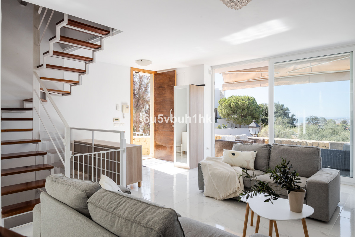 https://cdn.resales-online.com/public/6u5vbuh1hk/properties/652318da771911ef9d2d0217bc231ef4/w1200/1-7980e48d732b6fc85c14b43b94d2aa54.jpg?v=1736931458