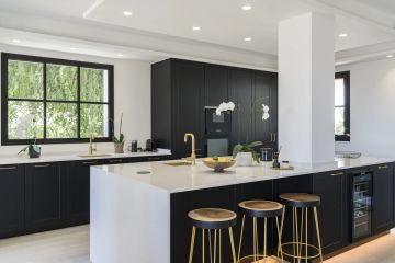 https://cdn.resales-online.com/public/14ldb8kixc/properties/2e8ce44eea9b11ef8ce602e0405b089b/w1200/14-d70dc3102c00d7be0e872dfe1c1f86d7.jpg?v=1739862532