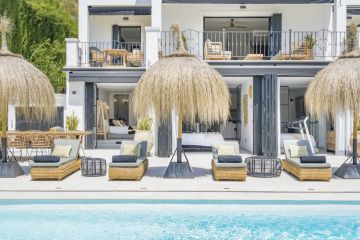 https://cdn.resales-online.com/public/14ldb8kixc/properties/2e8ce44eea9b11ef8ce602e0405b089b/w1200/2-5bd7b9d04b45e33852eaf0ec6670150d.jpg?v=1739862532