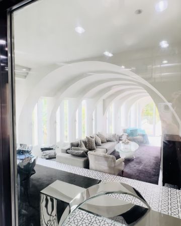 https://cdn.resales-online.com/public/qph8q6eobndgyqok/properties/eec5508ceee311ef8cfb02e0405b089b/w1200/1-7980e48d732b6fc85c14b43b94d2aa54.jpg?v=1739991521