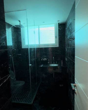 https://cdn.resales-online.com/public/qph8q6eobndgyqok/properties/eec5508ceee311ef8cfb02e0405b089b/w1200/5-3595ad71cbd87be6c3643a4285ef4791.jpg?v=1739991521