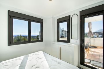 https://cdn.resales-online.com/public/kj4s0e6mui/properties/c51ec28df05d11ef8cfb02e0405b089b/w1200/16-ec67b526875bf0124b6ce4328a754439.jpg?v=1740150700