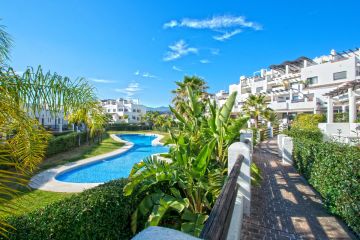 https://cdn.resales-online.com/public/kj4s0e6mui/properties/c51ec28df05d11ef8cfb02e0405b089b/w1200/2-5bd7b9d04b45e33852eaf0ec6670150d.jpg?v=1740150700