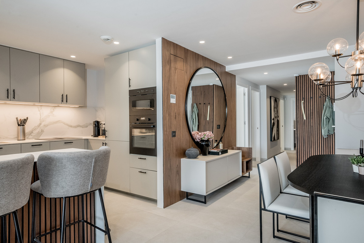 https://cdn.resales-online.com/public/d7syzy2hmr/properties/aef161d8173b11ef857e0217bc231ef4/w1200/1-7980e48d732b6fc85c14b43b94d2aa54.jpg?v=1736409337
