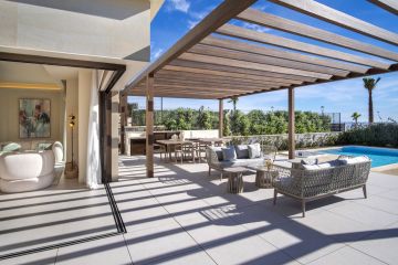 https://cdn.resales-online.com/public/hh55b9echi/properties/sofwsq1uuhr1xle/w1200/2-5bd7b9d04b45e33852eaf0ec6670150d.jpg?v=1740987468