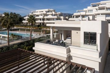 https://cdn.resales-online.com/public/hh55b9echi/properties/sofwsq1uuhr1xle/w1200/39-a493fe9149752455d4aa759b42ca0ea1.jpg?v=1740987468