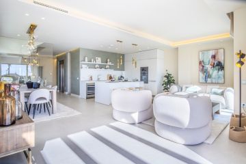 https://cdn.resales-online.com/public/hh55b9echi/properties/sofwsq1uuhr1xle/w1200/6-241328e1bcc9c0d8ce1222beb6c967a8.jpg?v=1740987468