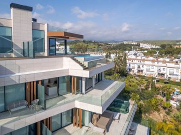 https://cdn.resales-online.com/public/c6rxxw1glq/properties/7f4b4f39f66211ef8cfb02e0405b089b/w1200/46-0edebaf512af70cdbc38d73d8131be5b.jpg?v=1740812437