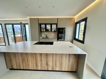 https://cdn.resales-online.com/public/un4peeg4/properties/5dfce3c5f85611ef8cfb02e0405b089b/w1200/3-e898b2bb2a2fdfd06d2c39894dce8316.jpg?v=1741028261