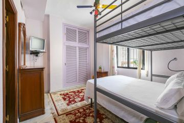 https://cdn.resales-online.com/public/8vwaux86t3/properties/bcd4ae0befc011ef8cfb02e0405b089b/w1200/15-11d12f2f454f2f5e9b981fdd8b901d51.jpg?v=1740083289