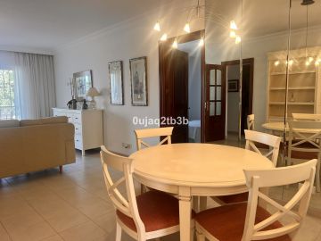 https://cdn.resales-online.com/public/0ujaq2tb3b/properties/e300240bf82a11ef8cfb02e0405b089b/w1200/3-e898b2bb2a2fdfd06d2c39894dce8316.jpg?v=1741264004