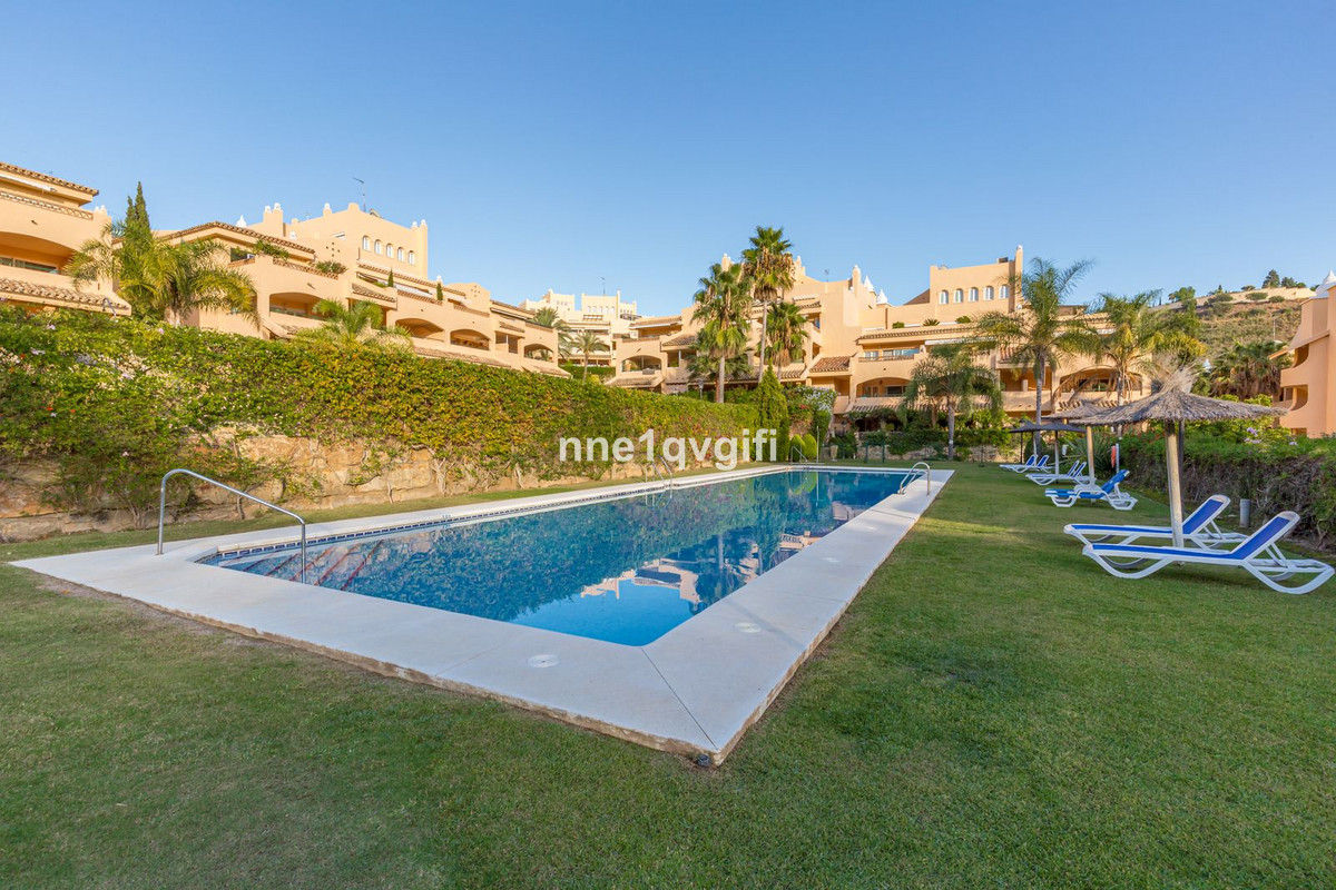 https://cdn.resales-online.com/public/nne1qvgifi/properties/bde1738dfb6311ef8cfb02e0405b089b/w1200/1-7980e48d732b6fc85c14b43b94d2aa54.jpg?v=1741628083