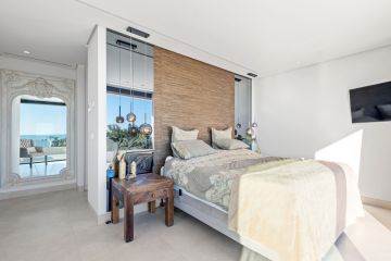 https://cdn.resales-online.com/public/ilmgg1itp5/properties/8c74a4eaf8e911ef8cfb02e0405b089b/w1200/27-f6e8bc237ba13ac4c268badec6354f3d.jpg?v=1741168640
