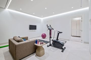 https://cdn.resales-online.com/public/ilmgg1itp5/properties/8c74a4eaf8e911ef8cfb02e0405b089b/w1200/45-01c04843d290a76d467d9ac6fc2ef7a6.jpg?v=1741168640