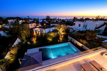 https://cdn.resales-online.com/public/ilmgg1itp5/properties/8c74a4eaf8e911ef8cfb02e0405b089b/w1200/65-353c686b8f38625cb02b3bc224191eb3.jpg?v=1741168640