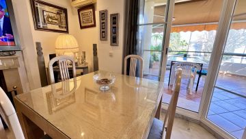 https://cdn.resales-online.com/public/un4peeg4/properties/58d90223e7d111ef8ce602e0405b089b/w1200/3-e898b2bb2a2fdfd06d2c39894dce8316.jpg?v=1741602444