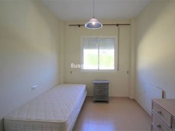 https://cdn.resales-online.com/public/8usg2qssqc/properties/4ee10f2dfe6811ef8cfb02e0405b089b/w1200/38-9b9a71c4c46e127e5c6f91a74b158396.jpg?v=1741694542