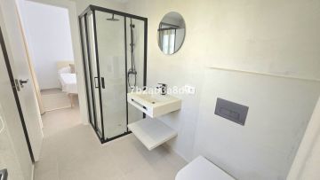 https://cdn.resales-online.com/public/7b2ad3a8d9/properties/760a47a5fddd11ef8cfb02e0405b089b/w1200/20-d1f7658cbe4ba6cd8666fec30fba80ad.jpg?v=1741635696