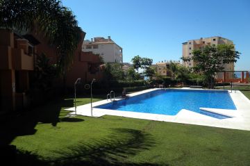 https://cdn.resales-online.com/public/9btkjerp6k/properties/2a6d5580ff3b11ef8cfb02e0405b089b/w1200/22-bcf8e6250e0bab365f900a8ac31ac040.jpg?v=1741785199