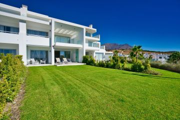 https://cdn.resales-online.com/public/rvs13dstz7/properties/3a3a61bdff3111ef8cfb02e0405b089b/w1200/26-c684a62c9f160a1f90904dd925da0645.jpg?v=1741781129