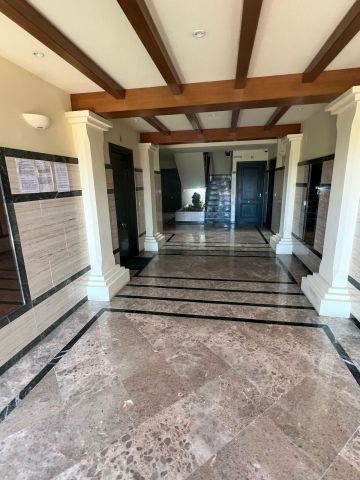 https://cdn.resales-online.com/public/lez7769oty/properties/2d01db43001411f08cfb02e0405b089b/w1200/3-e898b2bb2a2fdfd06d2c39894dce8316.jpg?v=1741879565