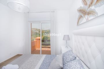 https://cdn.resales-online.com/public/53ixe96ep1/properties/f132f576ffec11ef8cfb02e0405b089b/w1200/24-613bbc26f32d7013d348ef202dd30a43.jpg?v=1741946505