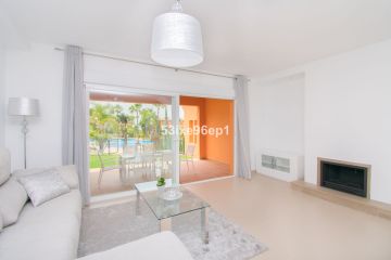 https://cdn.resales-online.com/public/53ixe96ep1/properties/f132f576ffec11ef8cfb02e0405b089b/w1200/5-3595ad71cbd87be6c3643a4285ef4791.jpg?v=1741946505
